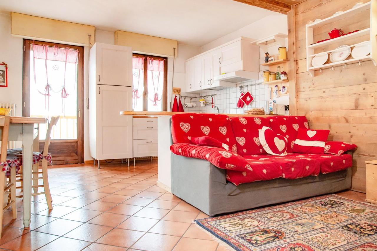 Casa Fiore Cipat 22038 Канале Сан Бово Екстериор снимка
